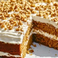 Cream Spice Cake: A 1900s Dessert You’ll Love 4 Cream Spice Cake: A 1900s Dessert You’ll Love - Cream Spice Cake midia