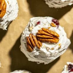 1910&rsquo;s sweet rebellion &mdash; divinity candy and the art of patience - Divinity Candy midia