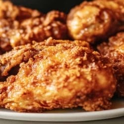 Golden Brown & Juicy Southern Fried Cornish Hens 6 Golden Brown & Juicy Southern Fried Cornish Hens - Golden Brown Juicy Southern Fried Cornish Hens midia