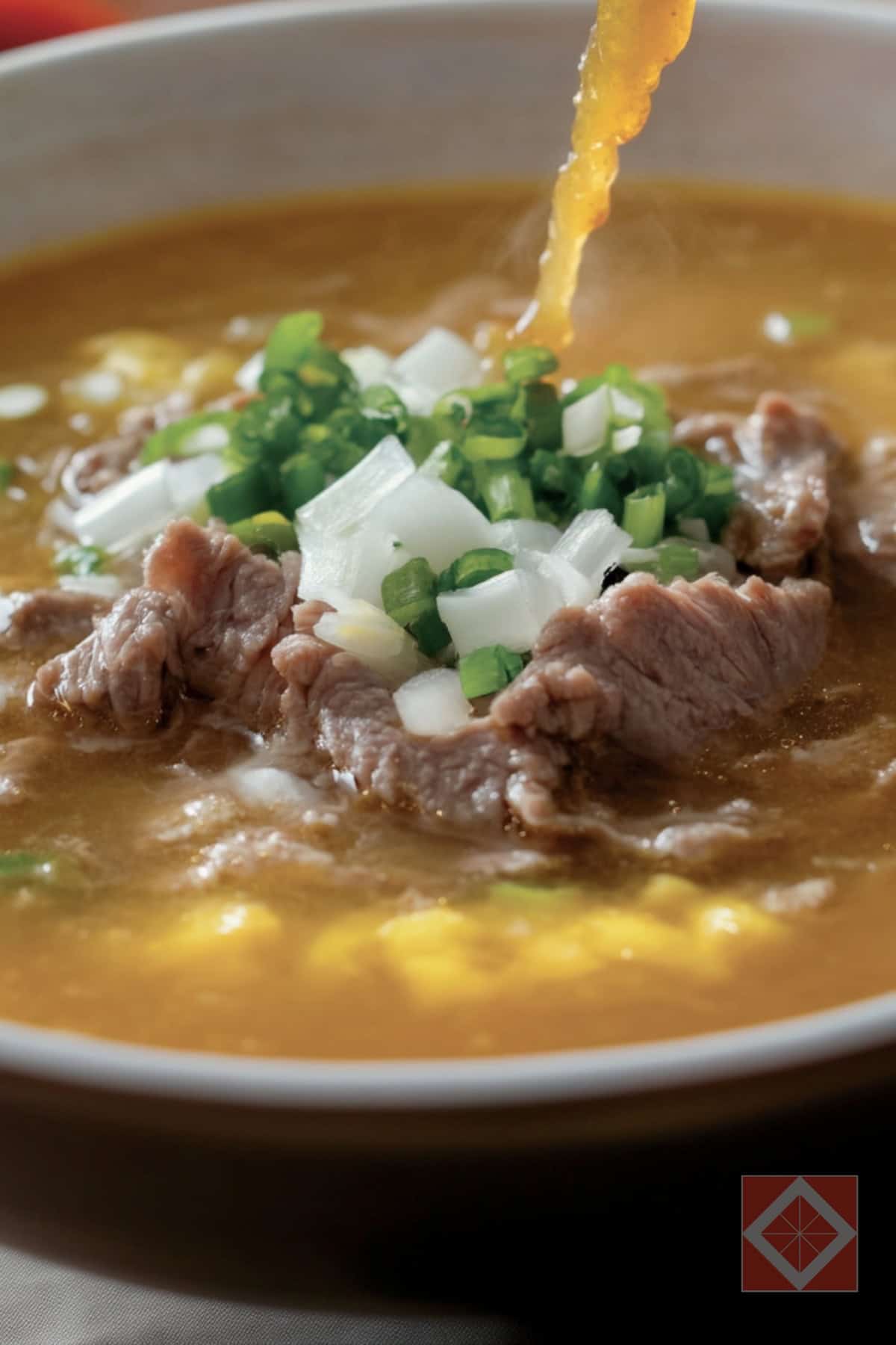 Golden Soup With Shaved Beef: A Brothy, Spicy Surprise 3 Golden Soup With Shaved Beef: A Brothy, Spicy Surprise - Golden Soup With Shaved Beef pin 2 midia