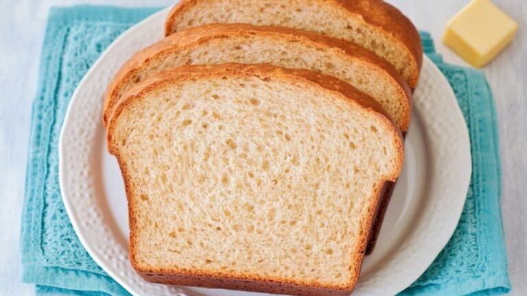 9 Classic Bakery Breads You Can Make in a Bread Machine - Honey Whole Wheat Bread midia