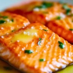 Perfectly Juicy Salmon Fillets with Butter: Carnivore Air Fryer Recipe 4 Perfectly Juicy Salmon Fillets with Butter: Carnivore Air Fryer Recipe - Juicy Salmon Fillets with Butter midia
