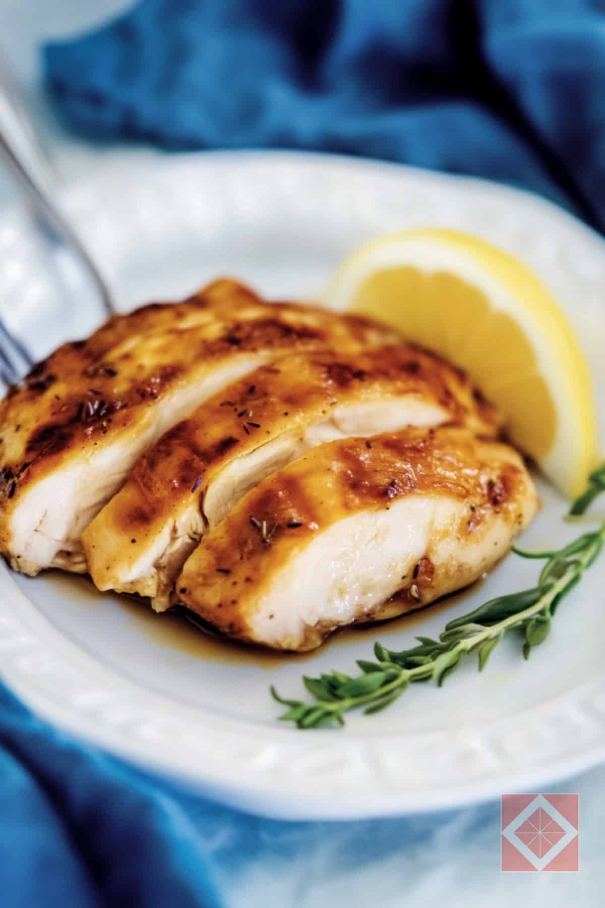 Carnivore-Friendly Lemon Balsamic Roasted Chicken (With Flexible Flavor) 4 Carnivore-Friendly Lemon Balsamic Roasted Chicken (With Flexible Flavor) - Lemon Balsamic Chicken pin 2 midia