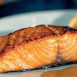 Quick Maple-Glazed Salmon Perfect for Busy Nights 5 Quick Maple-Glazed Salmon Perfect for Busy Nights - Maple Glazed Salmon midia