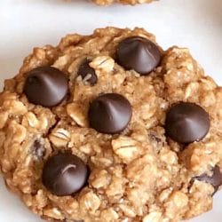 Healthy Peanut Butter Oatmeal Chocolate Chip Cookies (Soft & Chewy!) 6 Healthy Peanut Butter Oatmeal Chocolate Chip Cookies (Soft & Chewy!) - Peanut Butter Oatmeal Chocolate Chip Cookies midia