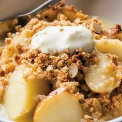 Best Pear-Ginger Crisp One-Pot Recipe for Dessert Lovers 3 Best Pear-Ginger Crisp One-Pot Recipe for Dessert Lovers - Pear Ginger Crisp midia