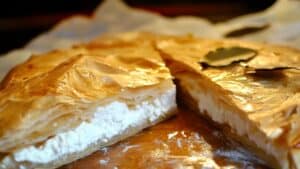 Placenta: The Ancient Pastry with a Name That’ll Surprise You (But the Taste Won’t) 1 Placenta: The Ancient Pastry with a Name That’ll Surprise You (But the Taste Won’t) - Placenta Recipe Classic midia