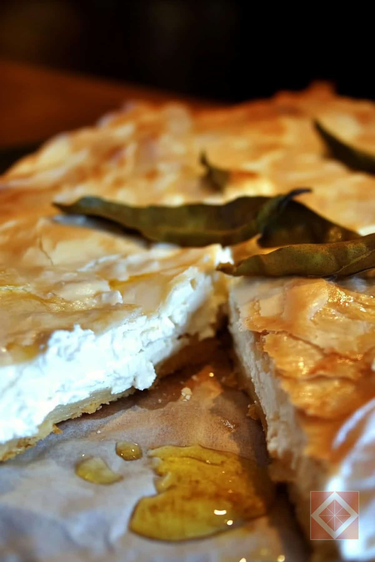 Placenta: The Ancient Pastry with a Name That’ll Surprise You (But the Taste Won’t) 3 Placenta: The Ancient Pastry with a Name That’ll Surprise You (But the Taste Won’t) - Placenta Recipe Classic pin 1 midia