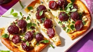 Carnivore Diet Inspired Roasted Grape Flatbread 1 Carnivore Diet Inspired Roasted Grape Flatbread - Roasted Grape Flatbread midia
