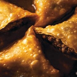 Irresistible Fried Snack You’ll Make Weekly Samosas Recipe 4 Irresistible Fried Snack You’ll Make Weekly Samosas Recipe - Samosas midia