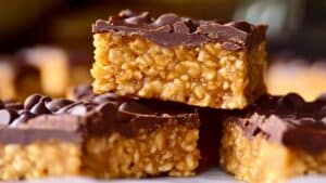 Scotcheroos: Best No-Bake Chocolate Peanut Butter Bar Recipe Since 1960 1 Scotcheroos: Best No-Bake Chocolate Peanut Butter Bar Recipe Since 1960 - Scotcheroos No Bake Chocolate Peanut Butter Bars midia