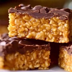 Scotcheroos: Best No-Bake Chocolate Peanut Butter Bar Recipe Since 1960 4 Scotcheroos: Best No-Bake Chocolate Peanut Butter Bar Recipe Since 1960 - Scotcheroos No Bake Chocolate Peanut Butter Bars midia
