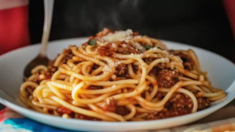 Soul Satisfying Spaghetti: A Hearty & Flavorful Dish 5 Soul Satisfying Spaghetti: A Hearty & Flavorful Dish - Soul Satisfying Spaghetti midia