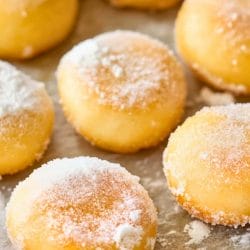 Crispy, Pillowy, Sugary Chinese Donuts 4 Crispy, Pillowy, Sugary Chinese Donuts - Sugary Chinese Donuts midia