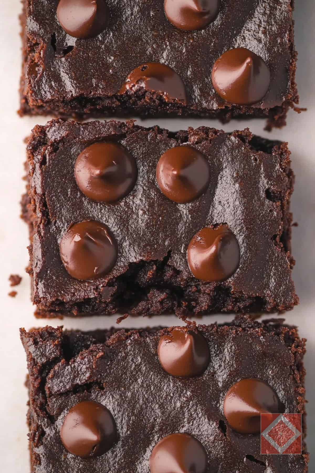 Sweet Potato Brownies That Somehow Taste Like Real Dessert 5 Sweet Potato Brownies That Somehow Taste Like Real Dessert - Sweet Potato Brownies pin 2 midia