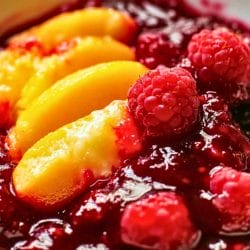 Best Warm Peach-Raspberry Compote One-Pot Recipe for Holidays 6 Best Warm Peach-Raspberry Compote One-Pot Recipe for Holidays - Warm Peach Raspberry Compote midia