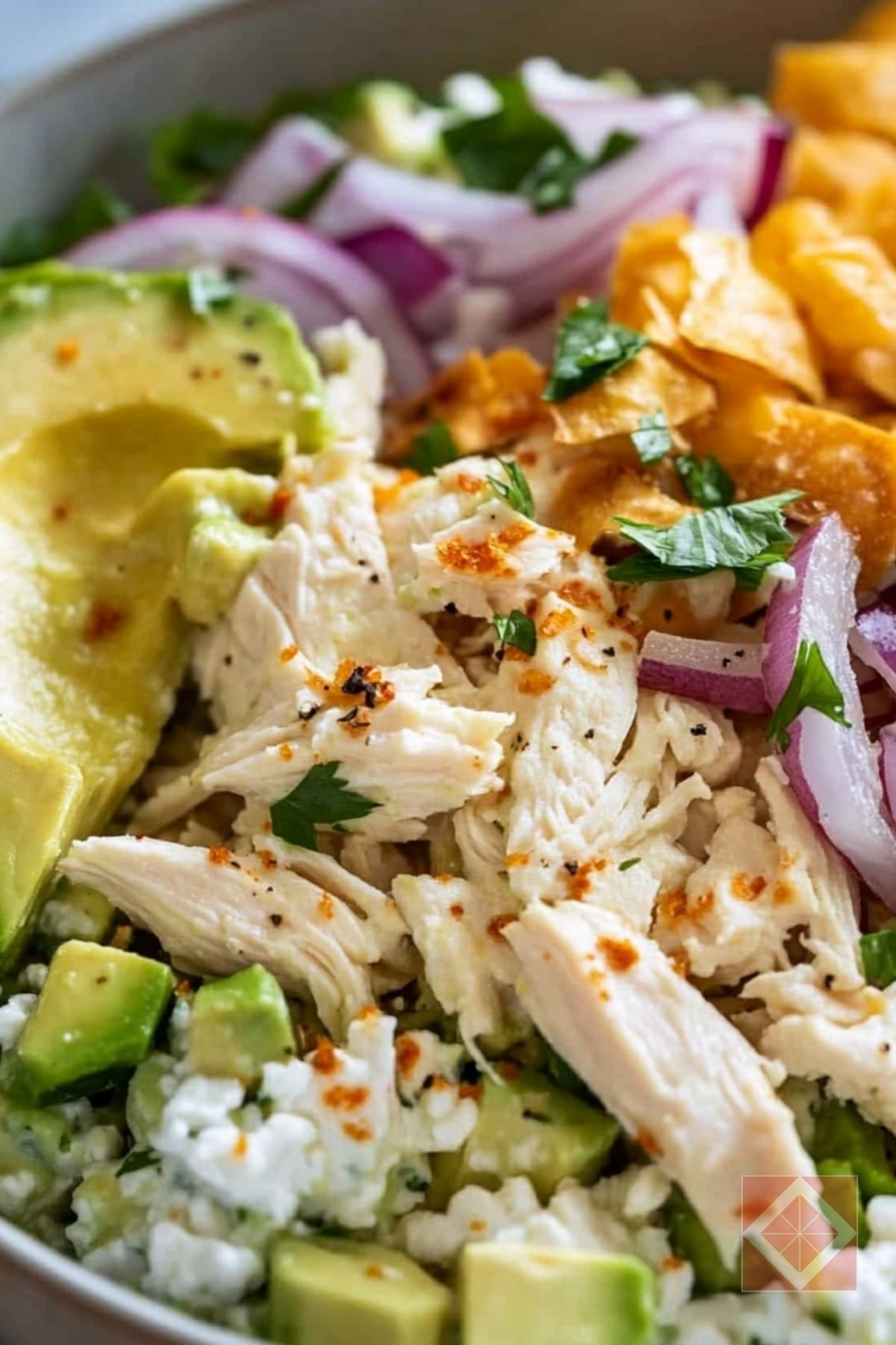 My Go-To Bowl Avocado Chicken Salad with Cottage Cheese Recipe 2 My Go-To Bowl Avocado Chicken Salad with Cottage Cheese Recipe - Avocado Chicken Salad with Cottage Cheese pin 1 midia