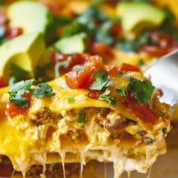 Family-Friendly Cheesy Southwest Breakfast Casserole 4 Family-Friendly Cheesy Southwest Breakfast Casserole - Cheesy Southwest Breakfast Casserole midia