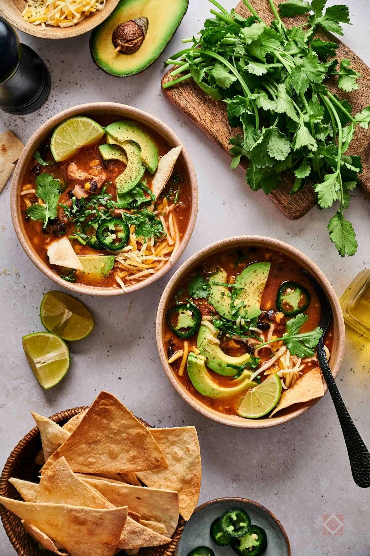 Creamy Chicken Enchilada Soup That’ll Warm You Right Up - Creamy Chicken Enchilada Soup 5