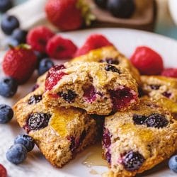 Honey Scones Recipe That’s Both Healthy & Easy 6 Honey Scones Recipe That’s Both Healthy & Easy - Fruit Honey Scones midia