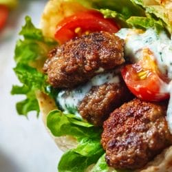 Romantic Night In? These Lamb Pitas Are Made for Two 5 Romantic Night In? These Lamb Pitas Are Made for Two - Lamb Pita Sandwiches with Tzatziki midia