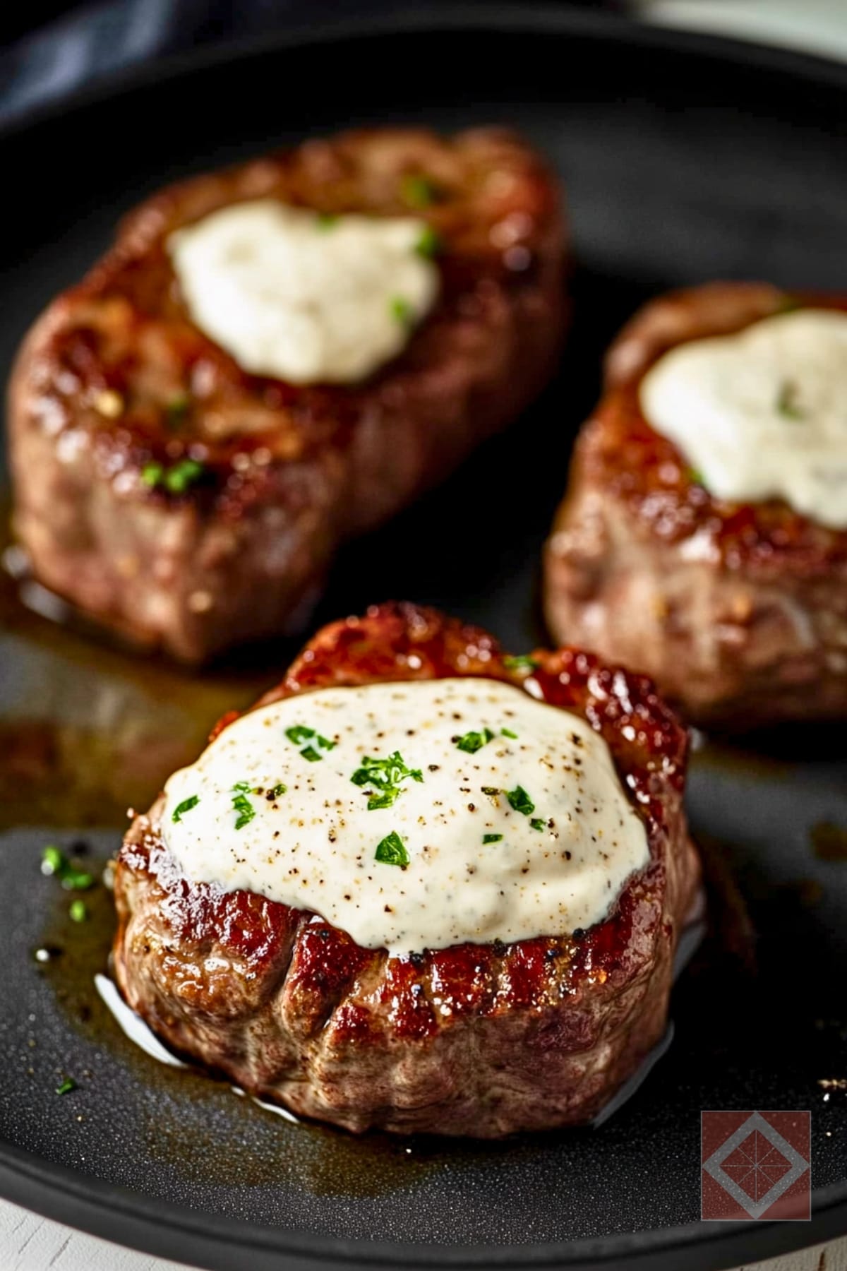 Date Night Recipes for Two: Filets Mignons Edition 3 Date Night Recipes for Two: Filets Mignons Edition - Perfect Filets Mignons with Horseradish Sauce pin 1 midia