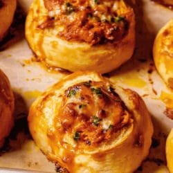 Spicy Buffalo Bread Recipe for Serious Snackers 5 Spicy Buffalo Bread Recipe for Serious Snackers - Spicy Buffalo Bread midia