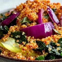 Why TikTok Cooks Are Putting Salad in the Oven (And You Should Too) 5 Why TikTok Cooks Are Putting Salad in the Oven (And You Should Too) - TikTok Baked Salad midia