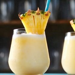 TikTok Pineapple Spears with a Boozy Upgrade 5 TikTok Pineapple Spears with a Boozy Upgrade - Tiktok Adult Pineapple midia