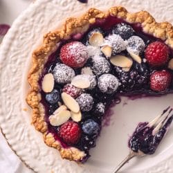 Mixed Berry Delight: Bumbleberry Tart Dessert Recipe 6 Mixed Berry Delight: Bumbleberry Tart Dessert Recipe - Bumbleberry Tart Dessert midia