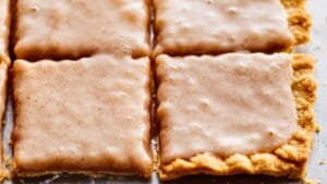 Giant Brown Sugar Not-a-Pop-Tart: Simple Dessert Recipe 1 Giant Brown Sugar Not-a-Pop-Tart: Simple Dessert Recipe - Giant Brown Sugar Not a Pop Tart Dessert midia