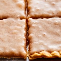 Giant Brown Sugar Not-a-Pop-Tart: Simple Dessert Recipe 6 Giant Brown Sugar Not-a-Pop-Tart: Simple Dessert Recipe - Giant Brown Sugar Not a Pop Tart Dessert midia