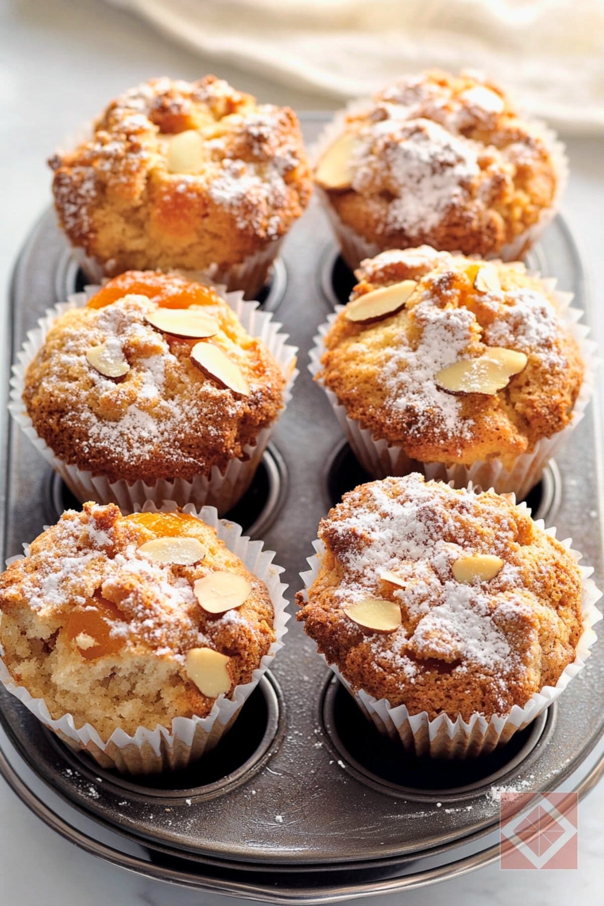 Tall, Fluffy Ginger Apricot Muffins: Bakery Style at Home 3 Tall, Fluffy Ginger Apricot Muffins: Bakery Style at Home - Ginger Apricot Muffins Dessert pin 1 midia