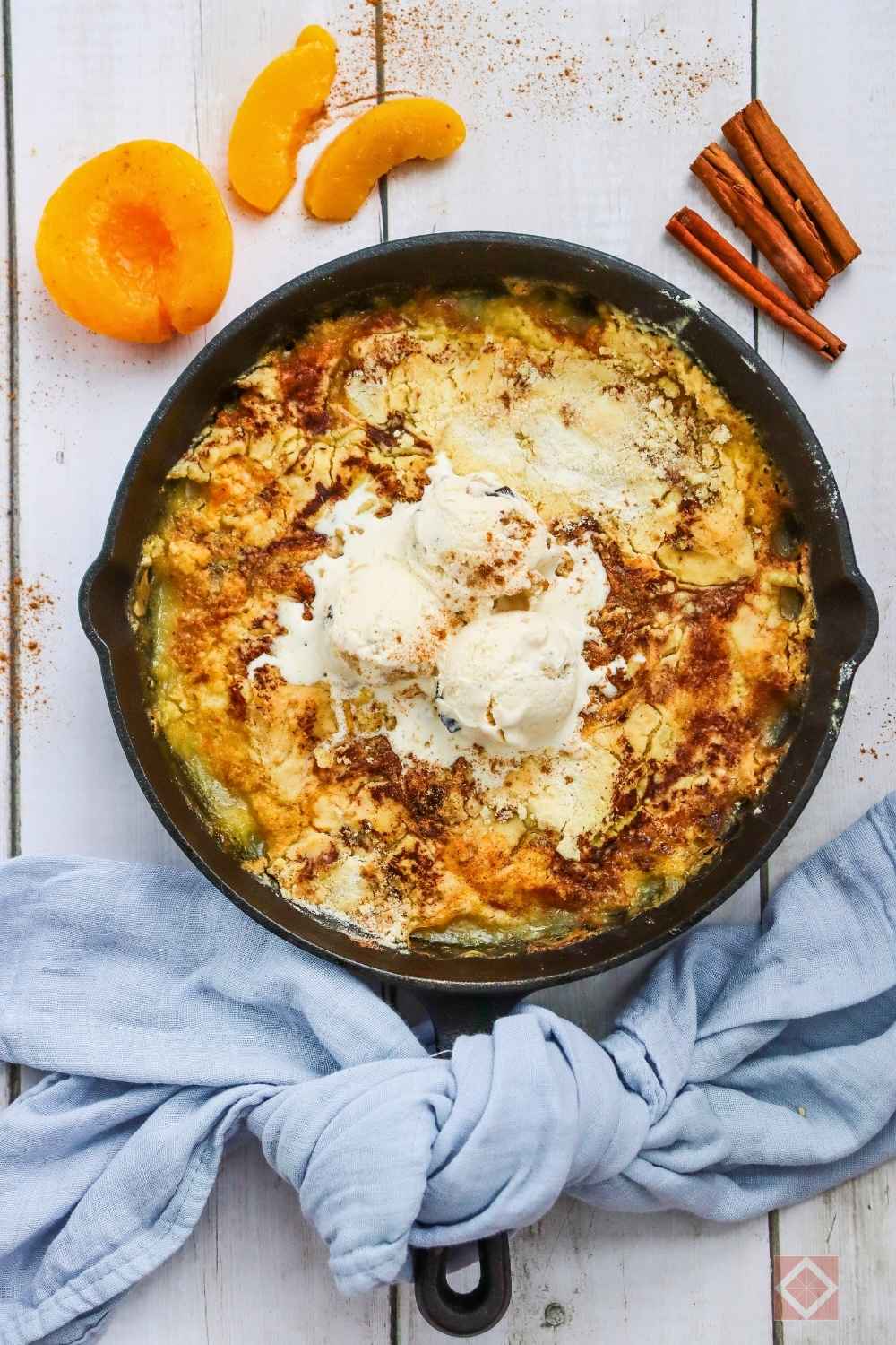 skillet peach dump cake: 10-minute prep, big payoff 2 skillet peach dump cake: 10-minute prep, big payoff - Skillet Peach Dump Cake 2