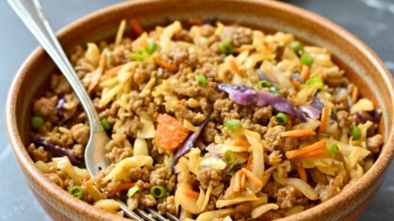 low calorie & carb egg roll in a bowl (that’s actually not bland) 2 low calorie & carb egg roll in a bowl (that’s actually not bland) - egg roll in a bowl 2