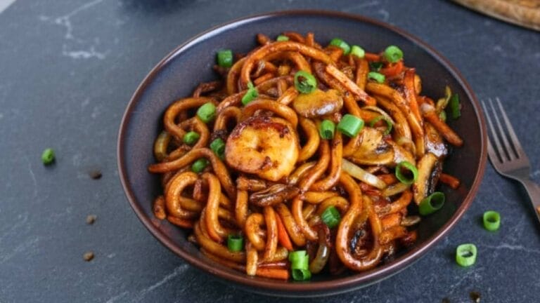 shrimp yaki udon: japanese stir-fried noodles in 25 minutes 7 shrimp yaki udon: japanese stir-fried noodles in 25 minutes - shrimp yaki udon japanese stir fried noodles