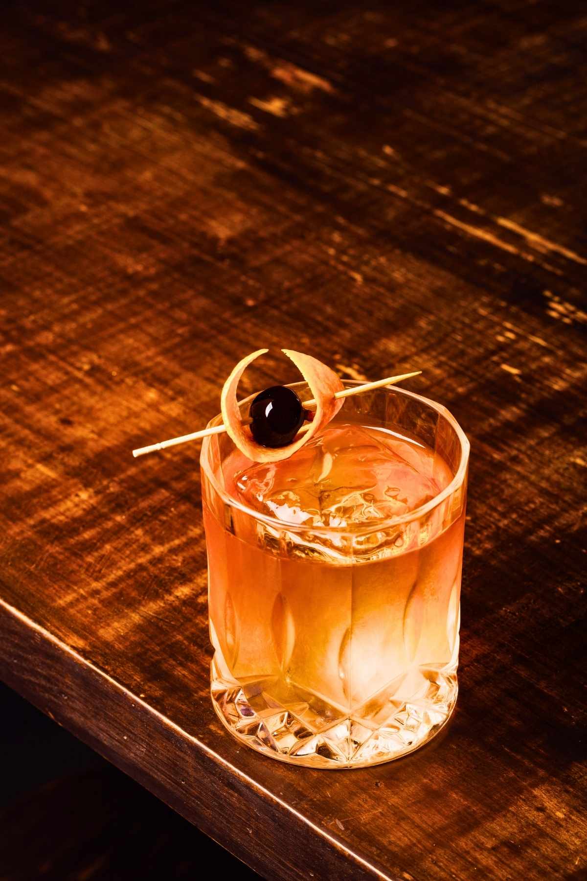 the old fashioned that'll make you forget every bad one you've had 2 the old fashioned that'll make you forget every bad one you've had - Old Fashioned Cocktail classic s2347415627dnoh