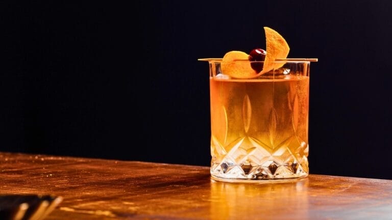 the old fashioned that'll make you forget every bad one you've had 6 the old fashioned that'll make you forget every bad one you've had - Old Fashioned Cocktail classic s2347415633dnoh