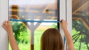 How to Measure for Window Blinds (Free Checklist + PDF + Video) 1 How to Measure for Window Blinds (Free Checklist + PDF + Video) - measuring blinds ss2571694297dnoh