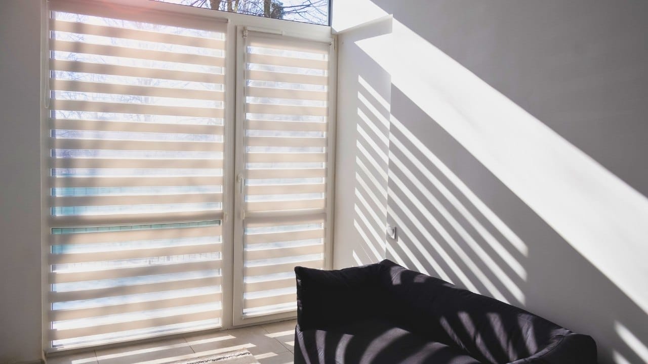 10 Window Blind Ideas That Prove Function can be Beautiful 15 10 Window Blind Ideas That Prove Function can be Beautiful - window blinds ss2591617981dnoh