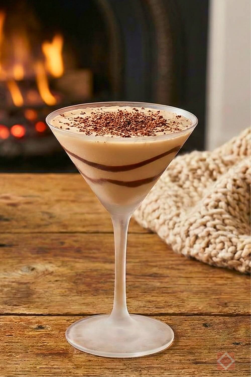 Creamy Baileys Martini (Better Than Dessert) 2 Creamy Baileys Martini (Better Than Dessert) - Baileys Martini 2