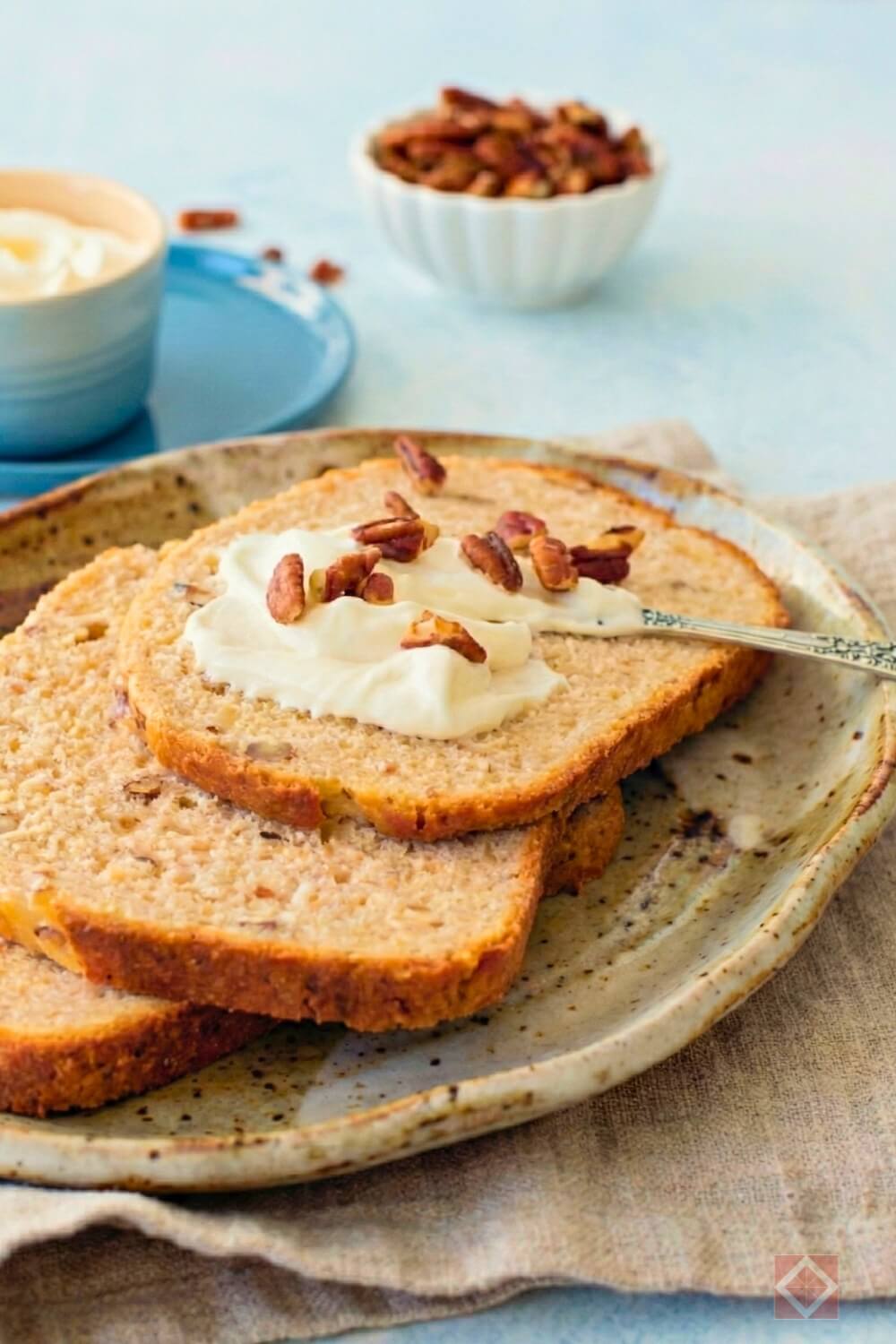 Brunch with Classic Hummingbird Bread Machine Recipe 3 Brunch with Classic Hummingbird Bread Machine Recipe - Classic Hummingbird Bread 3