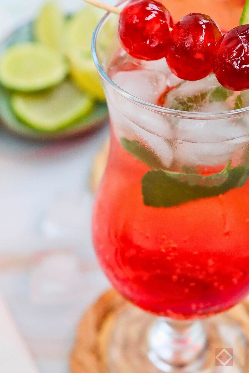 The Festive Holiday Shirley Temple (Kids & Adults Love It!) 3 The Festive Holiday Shirley Temple (Kids & Adults Love It!) - Shirley Temple mocktail 3