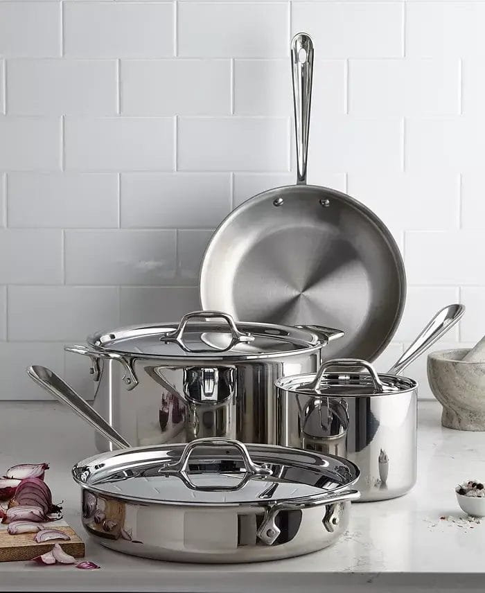 The Only Cookware Buying Guide You Actually Need (No BS, Just What Works) 4 The Only Cookware Buying Guide You Actually Need (No BS, Just What Works) - all clad d3.tif