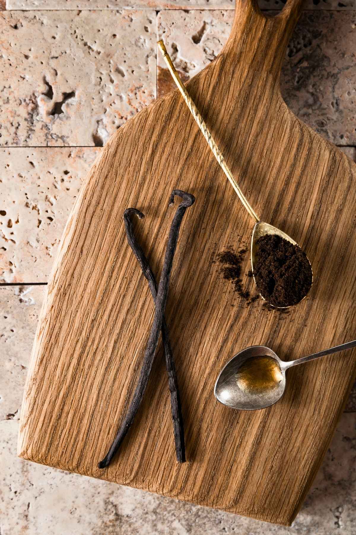 holiday baking? stop. read this before you buy another bottle of extract 2 holiday baking? stop. read this before you buy another bottle of extract - vanilla extract s2511249269dnoh