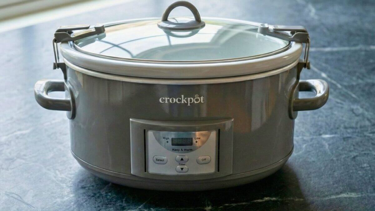 Best Dump-and-Go Crockpot Teriyaki Chicken (No Watery Sauce) 7 Best Dump-and-Go Crockpot Teriyaki Chicken (No Watery Sauce) - crockpot scaled