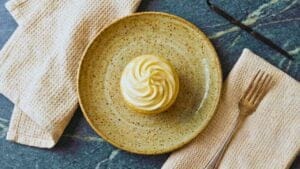 I Stopped Looking for the Perfect Vanilla Cupcake Recipe 1 I Stopped Looking for the Perfect Vanilla Cupcake Recipe - Vanilla Cupcake 2