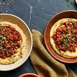 Easy Lamb Hummus Bowls with a Mediterranean Twist 4 Easy Lamb Hummus Bowls with a Mediterranean Twist - Easy Lamb and hummus bowls recipe