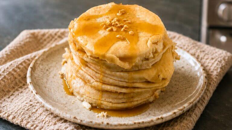 Thick & Fluffy Vegan High-Protein Pancakes: A Delicious Breakfast Treat 15 Thick & Fluffy Vegan High-Protein Pancakes: A Delicious Breakfast Treat - high protein pancakes 2