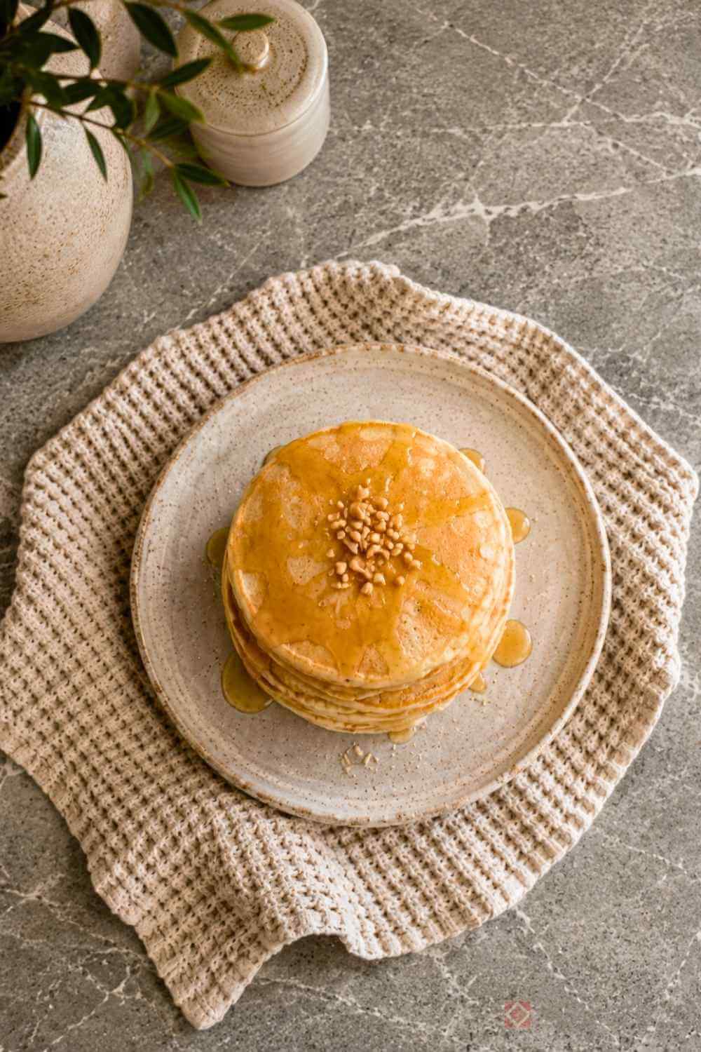 Thick & Fluffy Vegan High-Protein Pancakes: A Delicious Breakfast Treat 3 Thick & Fluffy Vegan High-Protein Pancakes: A Delicious Breakfast Treat - high protein vegan pancakes 2